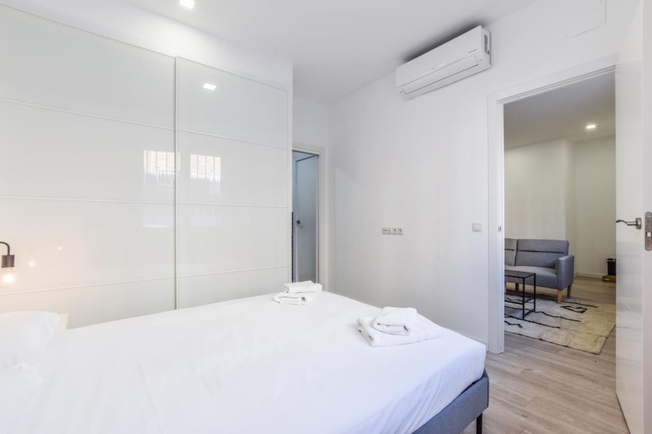 Apartamentos Madrid Rio I Exterior photo
